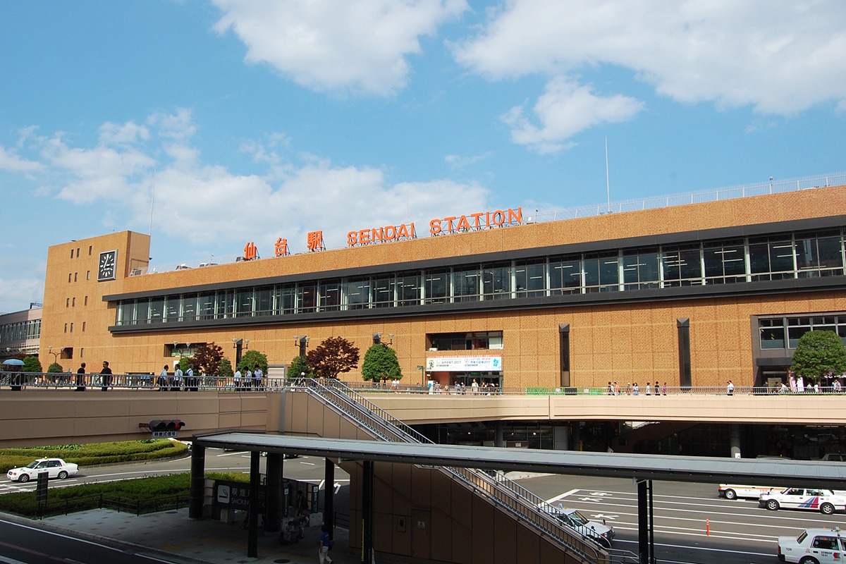 Tohoku by train-sightseeing tours-northern Japan-Sendai Station
