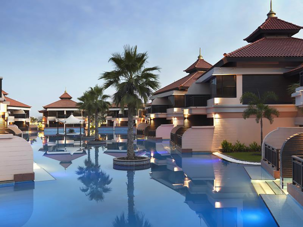 Best Hotels near Expo 2020-accommodations in Dubai-Anantara The Palm Dubai Resort