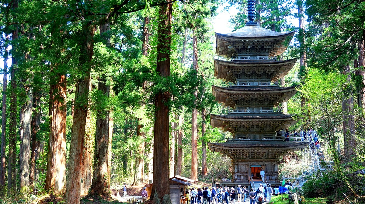 Family-friendly destinations in Tohoku-Five-story Pagoda of Mt. Haguro-Yamagata Prefecture
