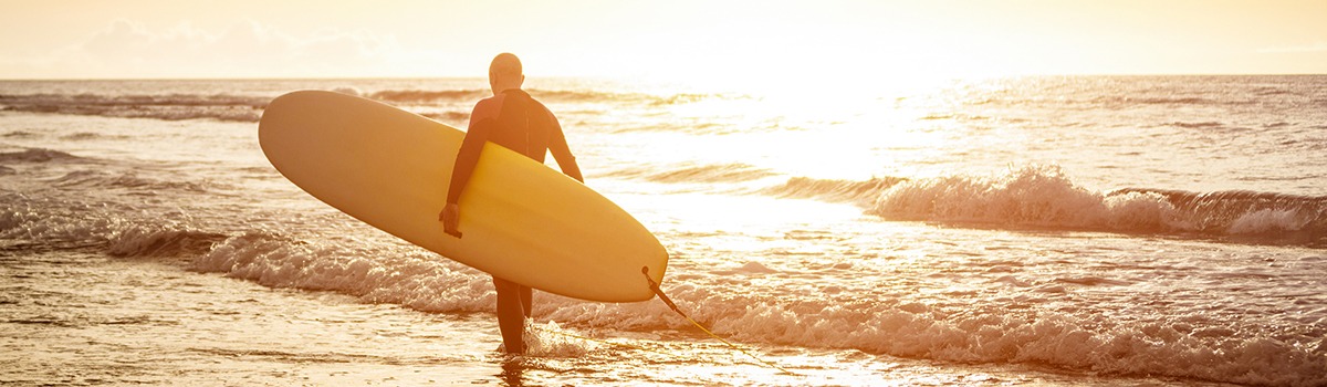 Visit La Union – Coastal Vibes & Nature Climbs background image