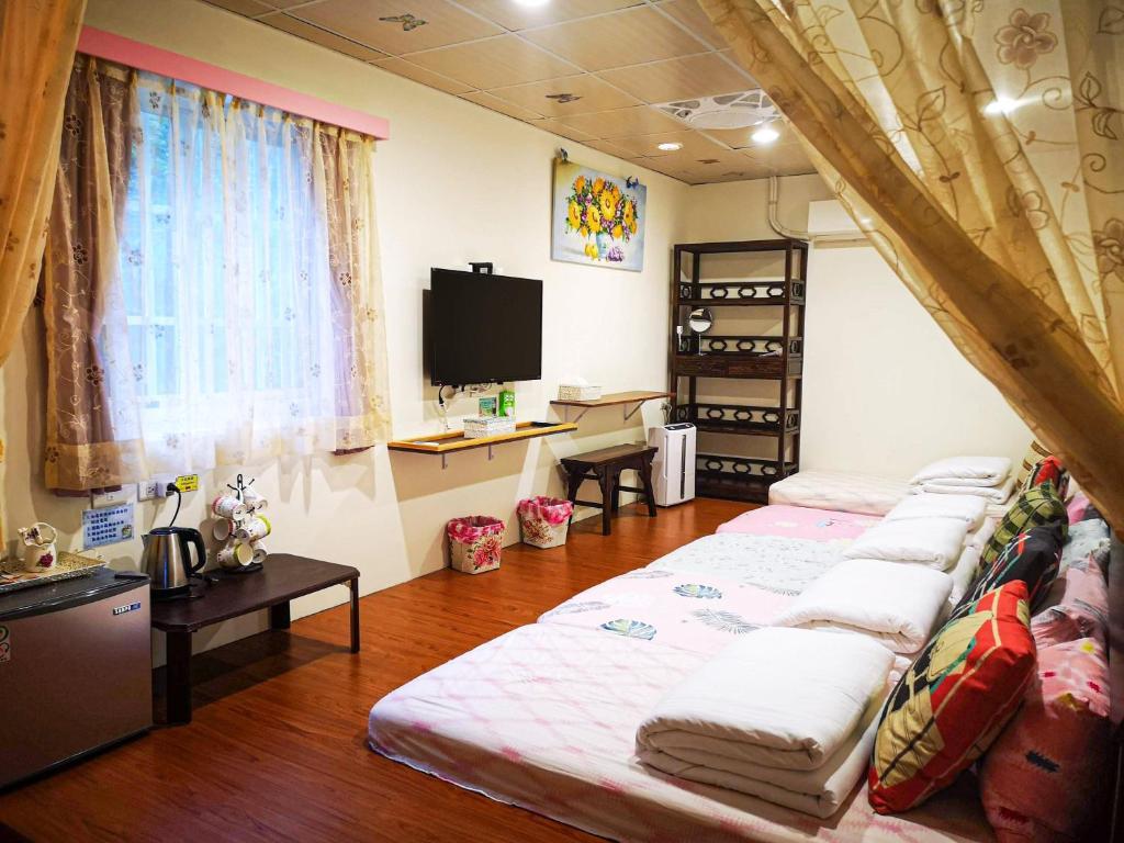 Minsu Stay in Taipei City-Qu Hi Homestay