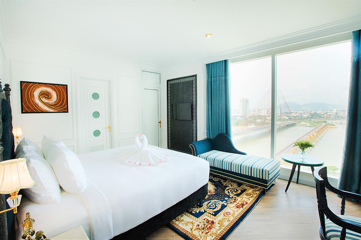 Da Nang Best Hotels-Fivitel Da Nang Hotel