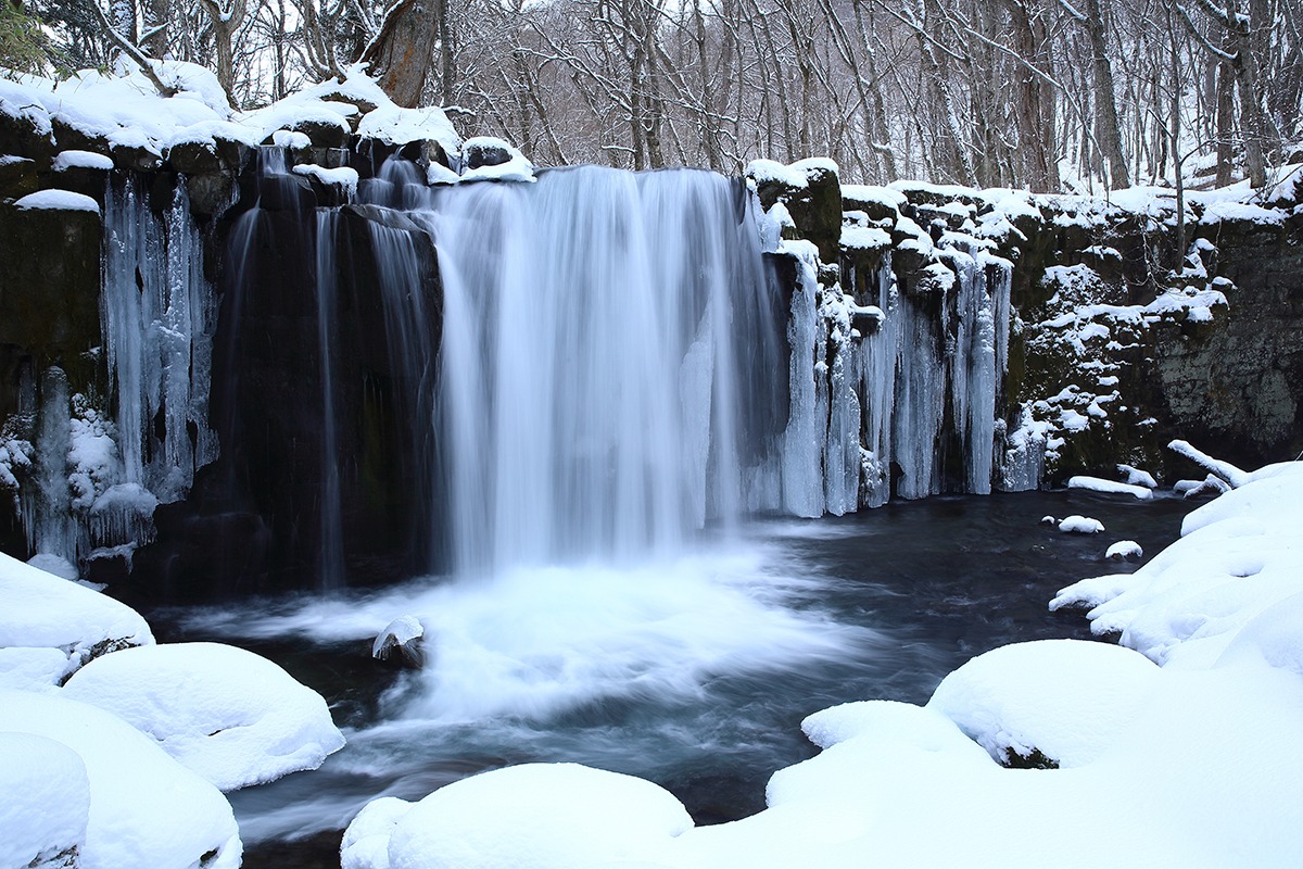 Oirase-Mountain-Stream-winter sightseeing spots in Tohoku