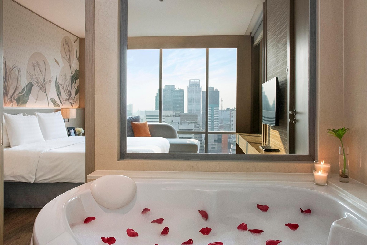 Sivatel Bangkok Hotel_ASO Bangkok