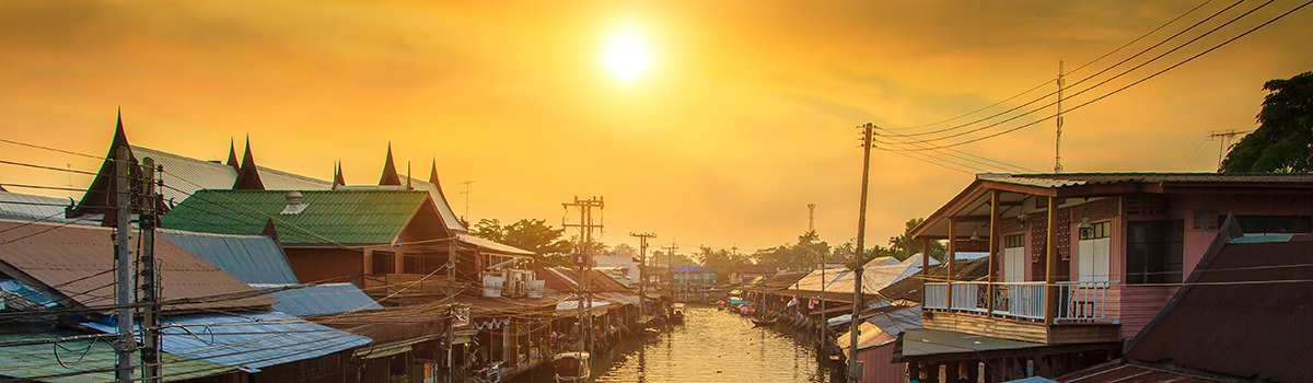 ที่พักแนะนำในภาคกลาง | โรงแรมยอดนิยมในอัมพวาและราชบุรี background image
