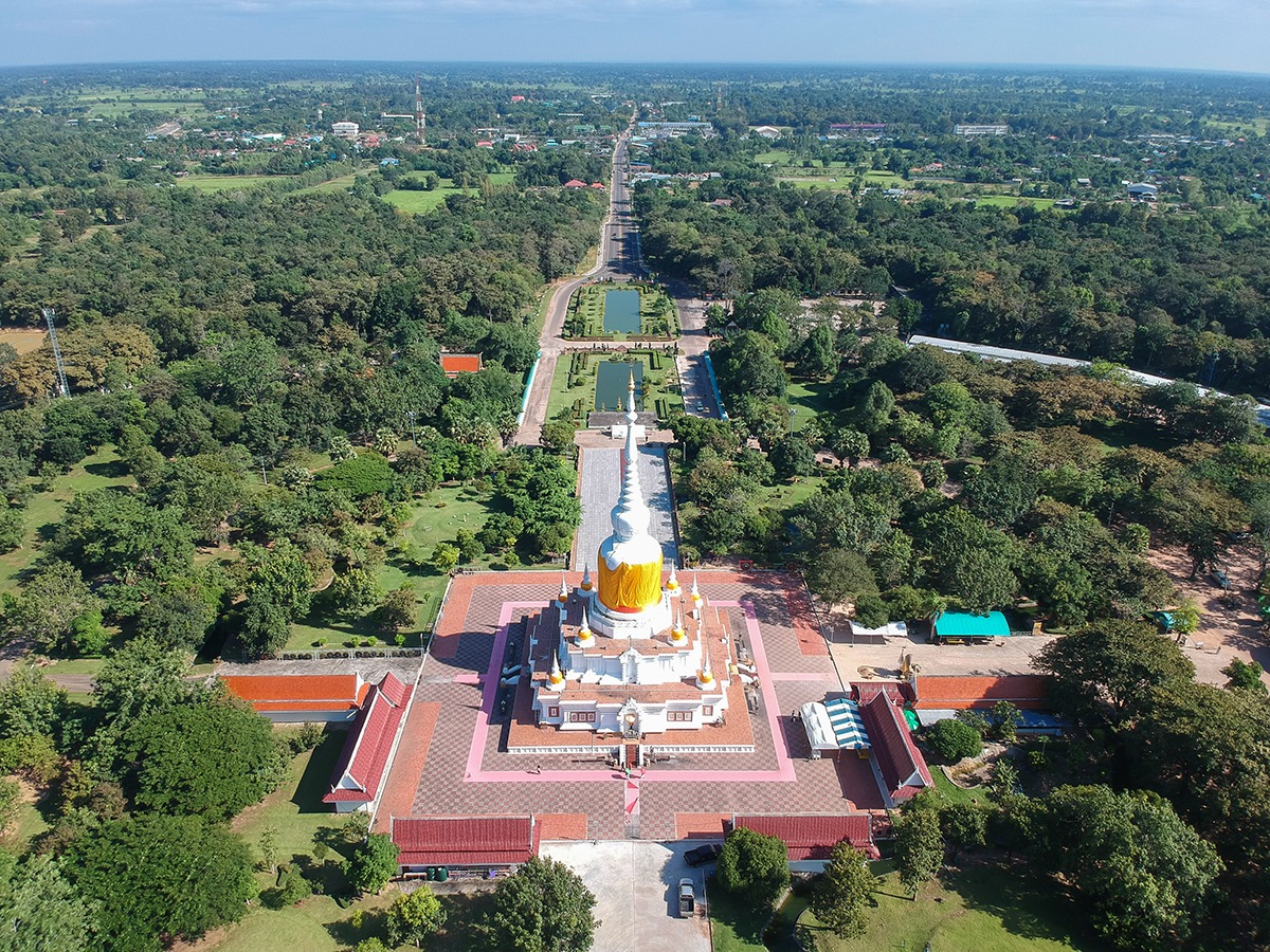 พระธาตุนาดูน-มหาสารคาม-อีสาน-ประเทศไทย