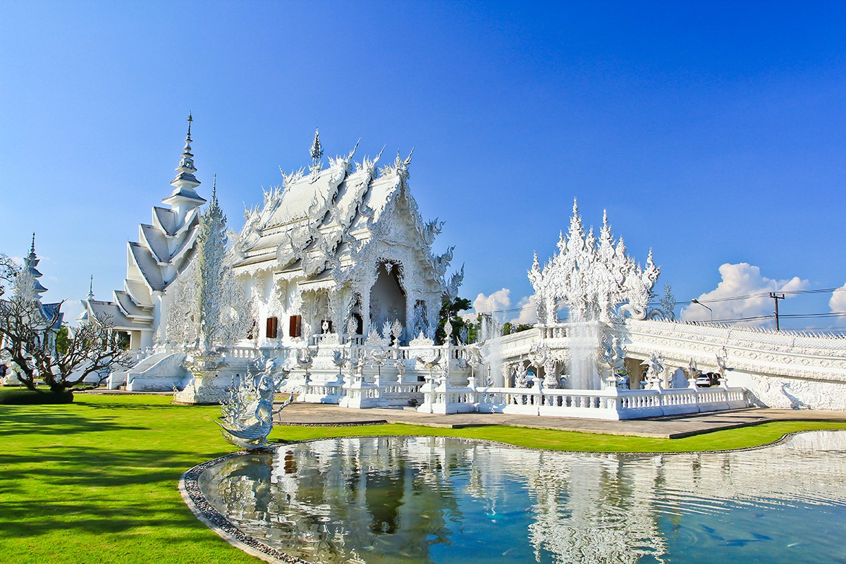 Wat Rong Khun ở Chiang Rai