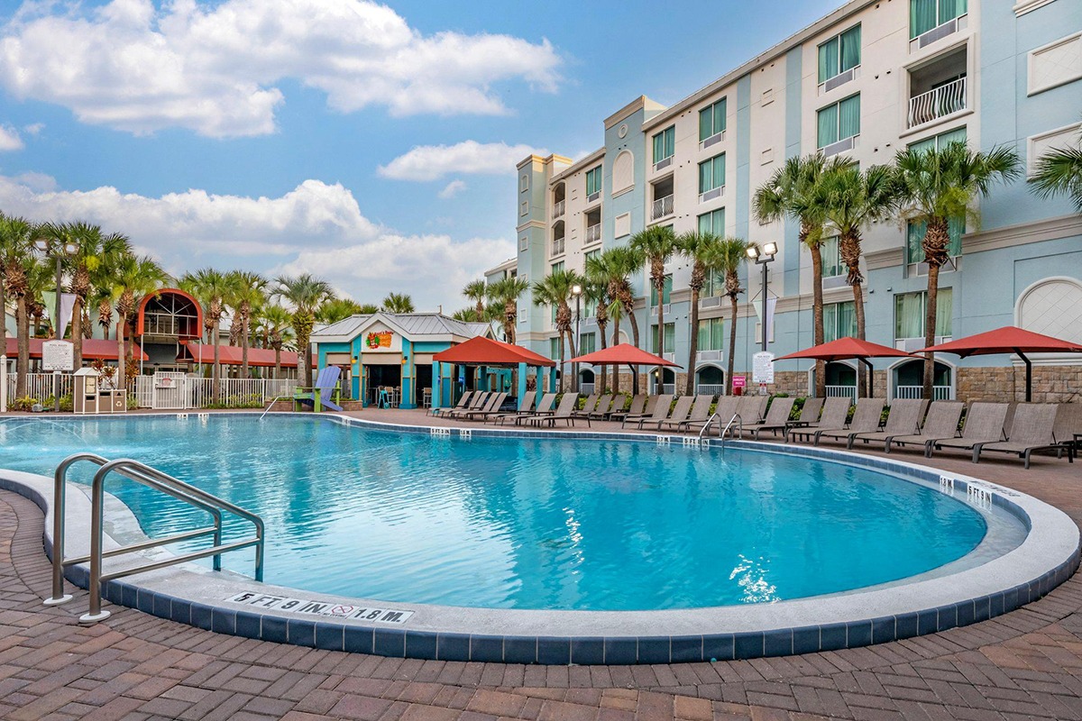 Pet-Friendly Hotels in Orlando
