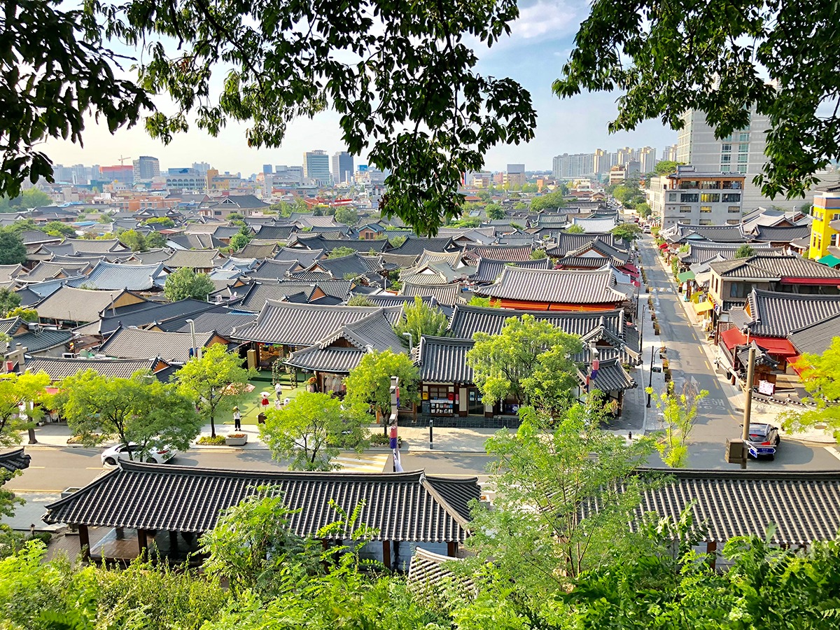 จักรยานรถไฟจอนจูฮันอก (Jeonju Hanok Rail Bike) 