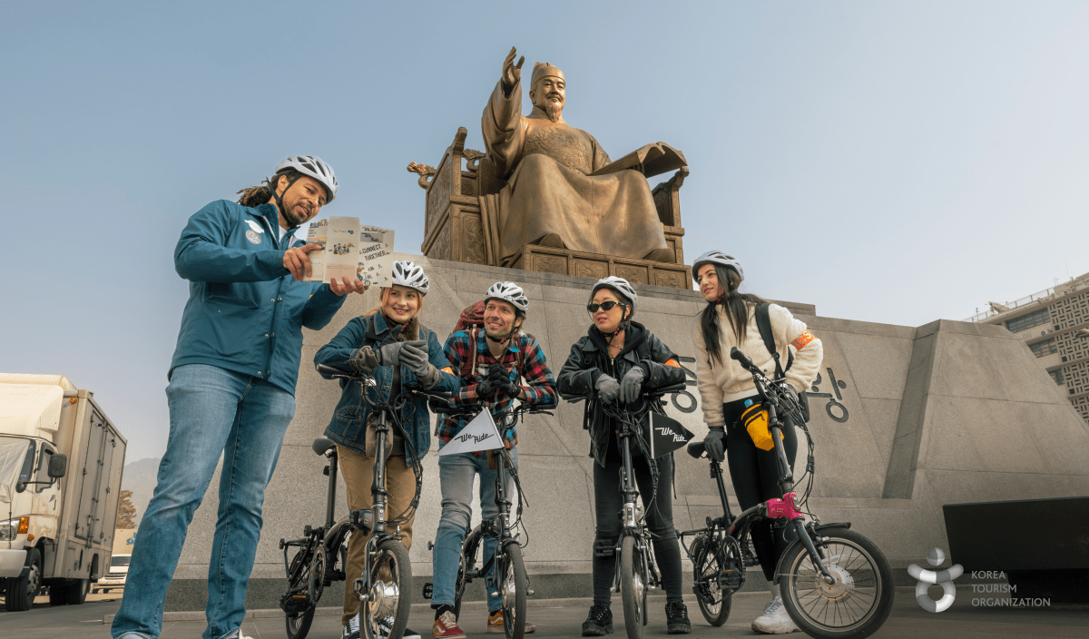 ทัวร์จักรยานไฟฟ้ายามเช้าในกรุงโซล - กิจกรรมท่องเที่ยวกลางแจ้งกรุงโซล ช่วงแคมเปญ Visit Korea Year 