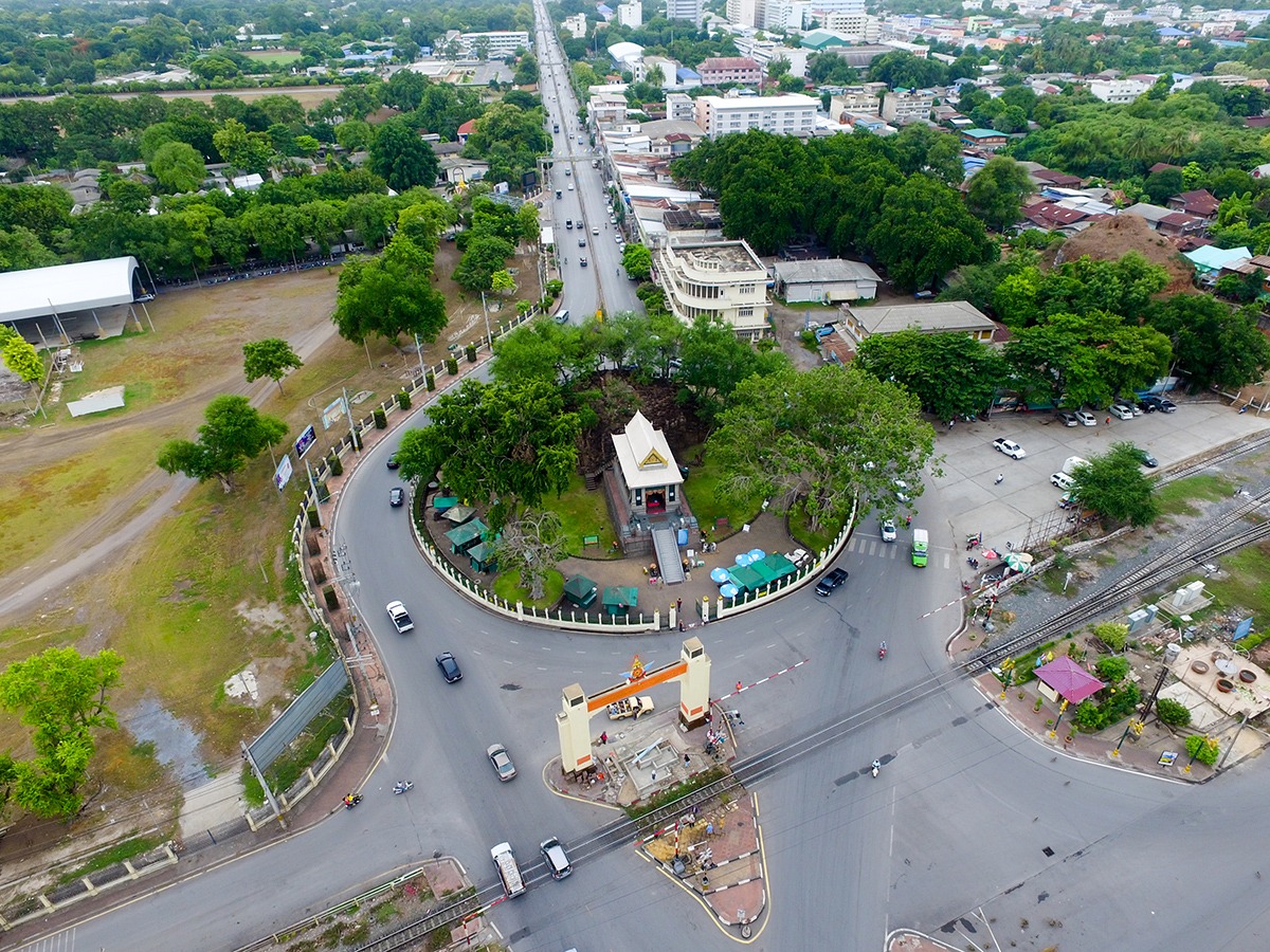  Famous Temples Near Bangkok Central Thailand San Phra Kan Lopburi Spiritual Thailand