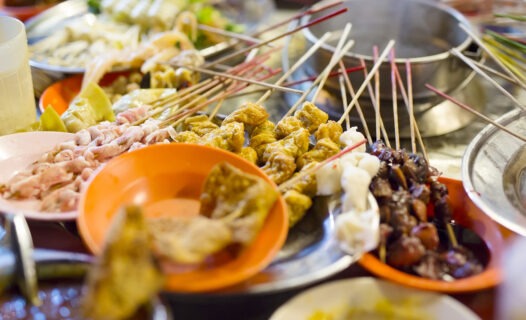 Exploring the Best Night Markets in Penang: A Shopaholic's Paradise image