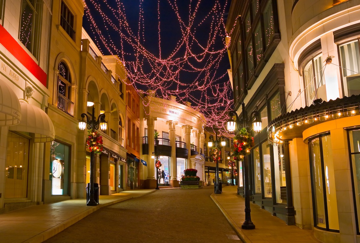 Ánh sáng ở Beverly Hills Ánh sáng ở Beverly Hills