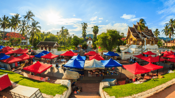 Laos Food Guide – Sample Famous Laotian Dishes at Markets and Top Restaurants