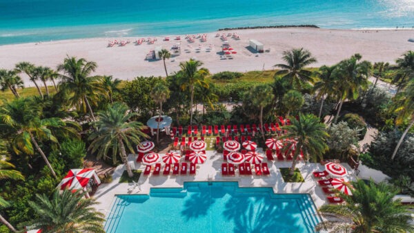 Complexes hôteliers de luxe en bord de mer à Miami : Guide des séjours opulents en bord de mer