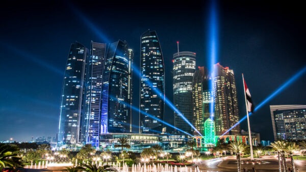Exploring the Glittering Nightlife of Abu Dhabi: A Luxury Guide