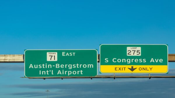 奧斯汀-伯格斯特羅姆國際機場:通往德州中心的大門