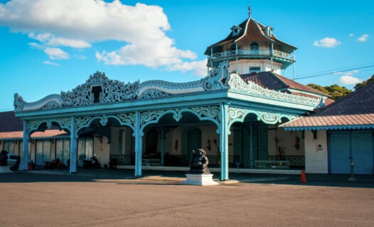 Entdecken Sie das majestätische Keraton Surakarta: Eine Reise durch Geschichte und Kultur