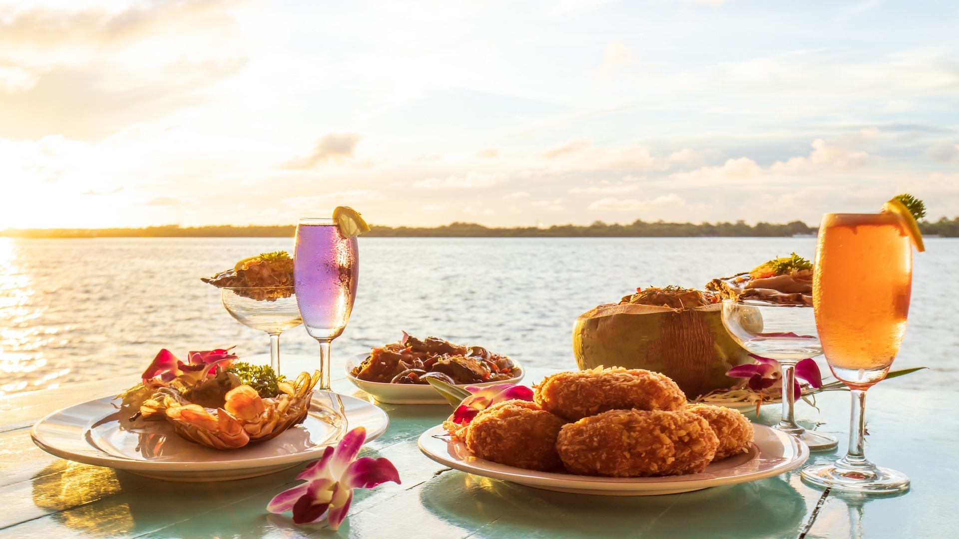 restaurant thaïlandais en bord de mer