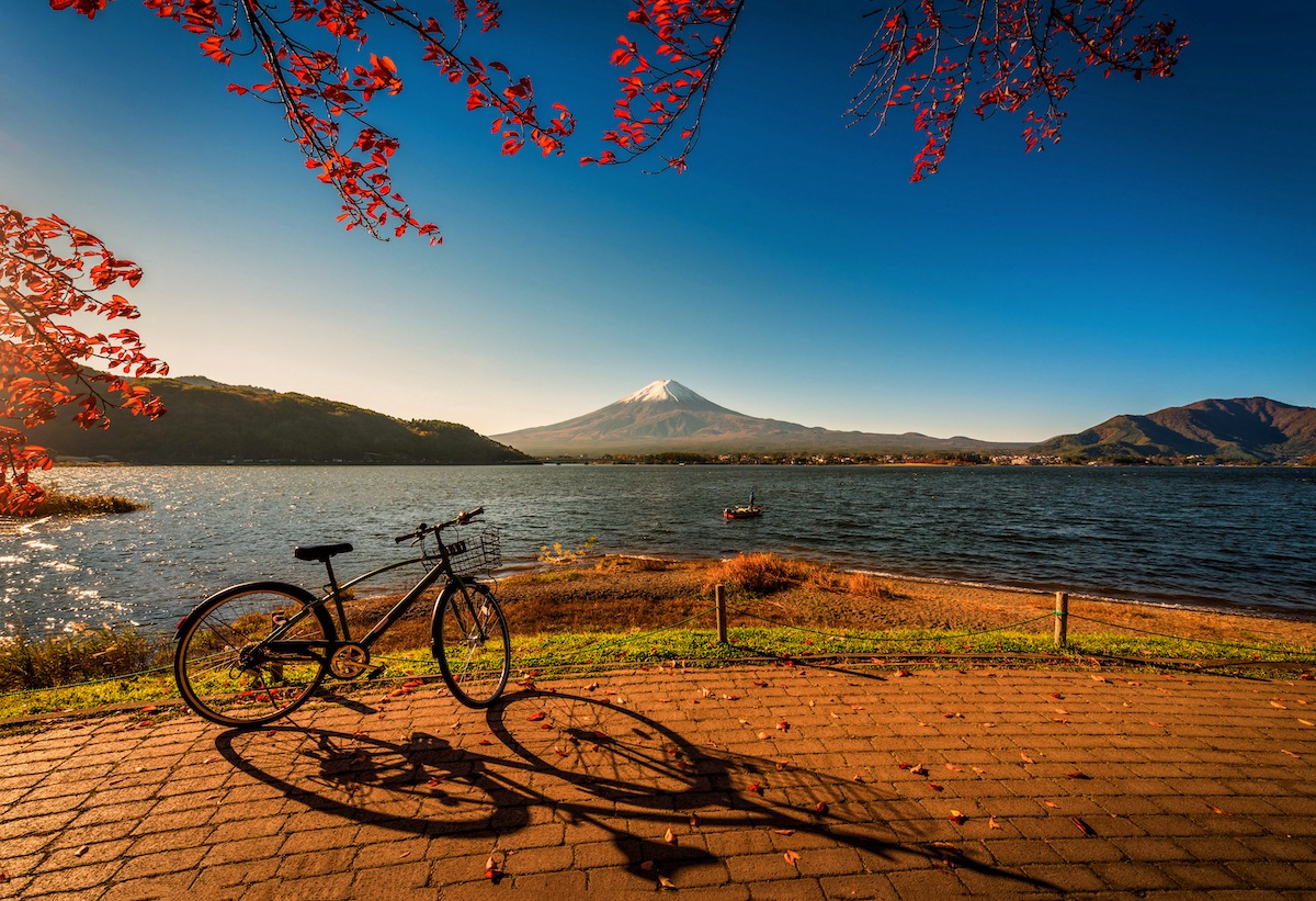 Ein Fahrrad und der Berg Fuji