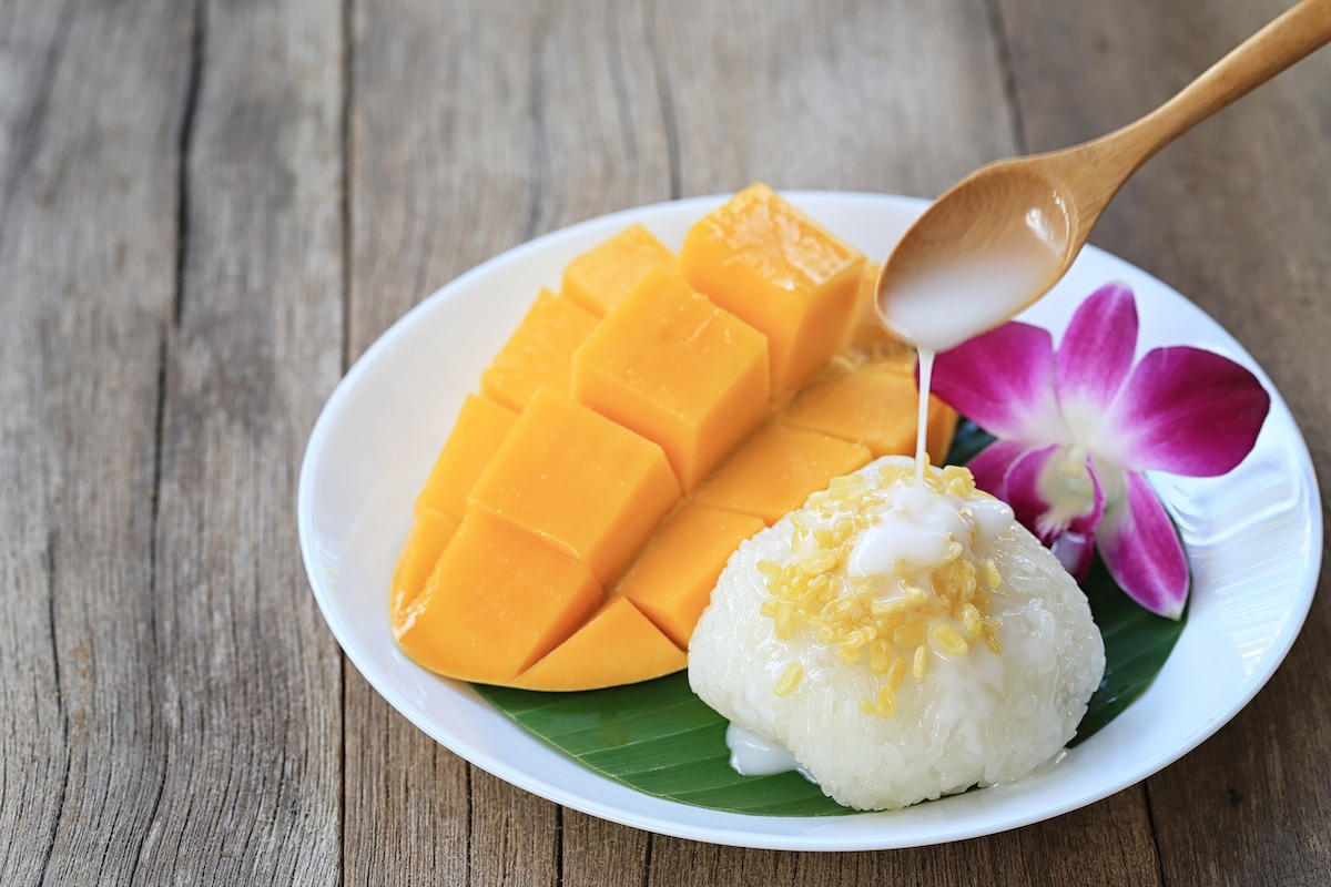 Mango Sticky Rice, must-try Thai dessert in Bangkok