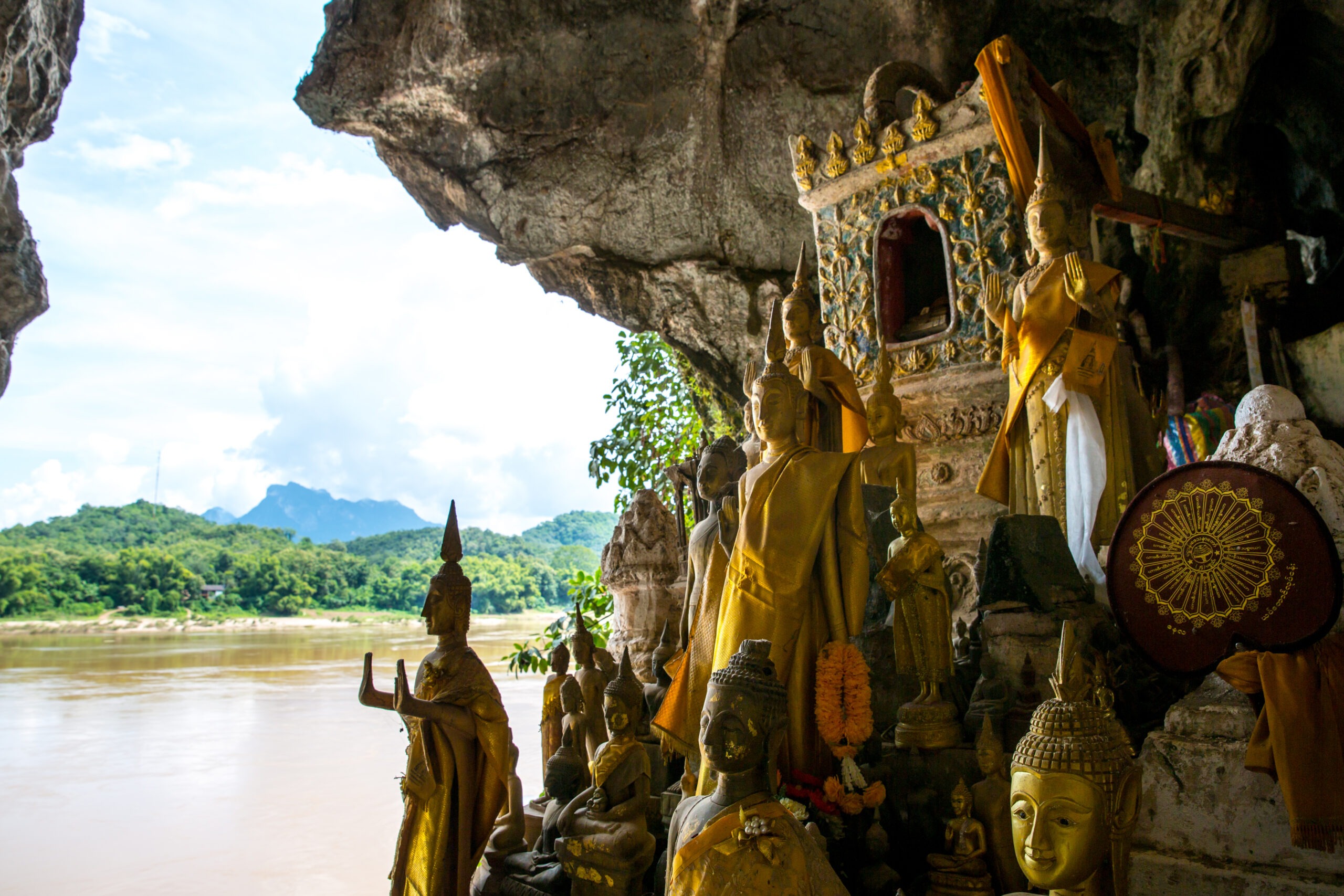 Pak Ou Cave-Laos