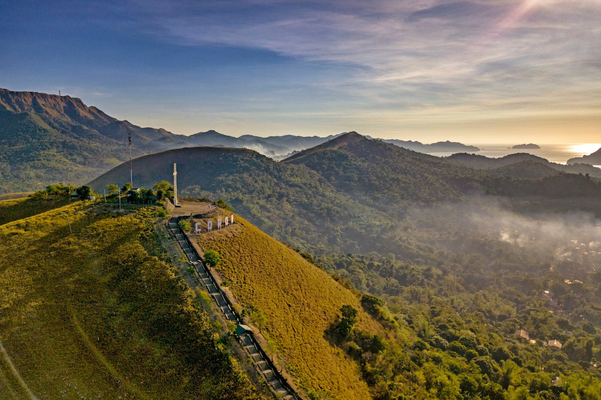 Gunung Tapyas