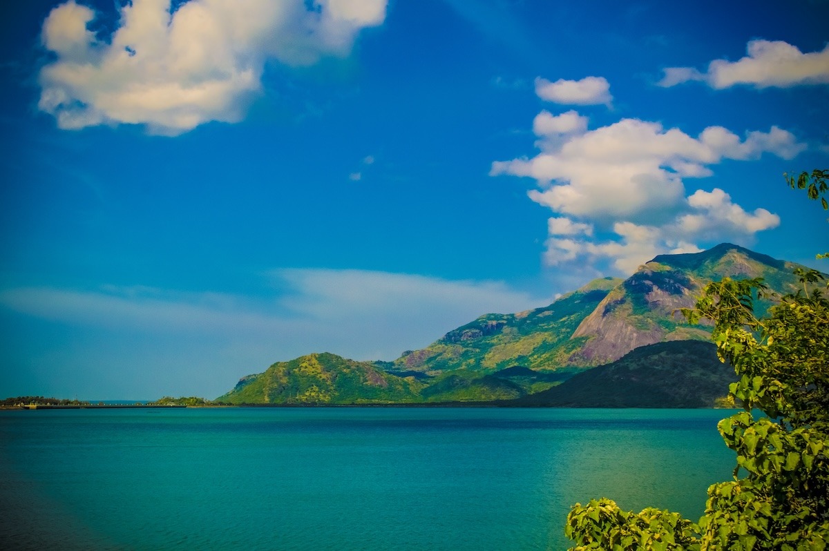 Alliyar Dam View , Valparai, India