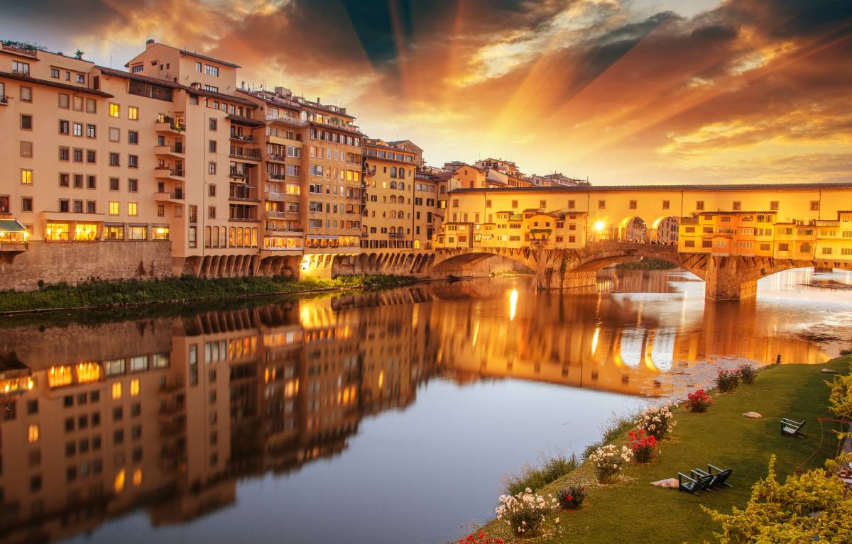 Fluss Arno, Florenz, Italien