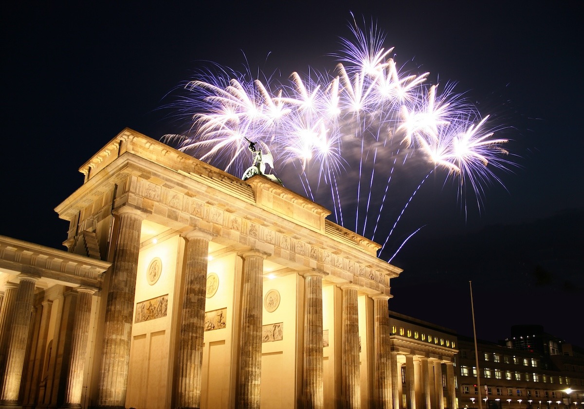  Firework at the Brandenburg Gate