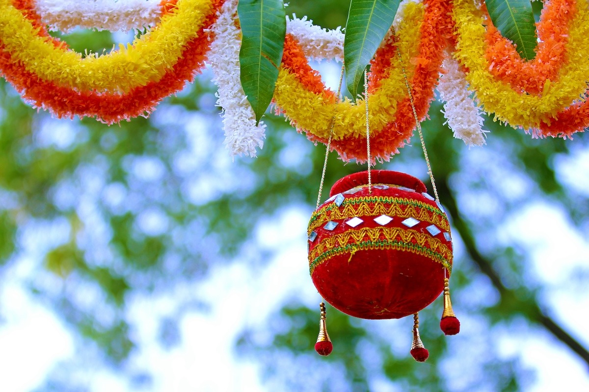 인도의 다히 한디 축제