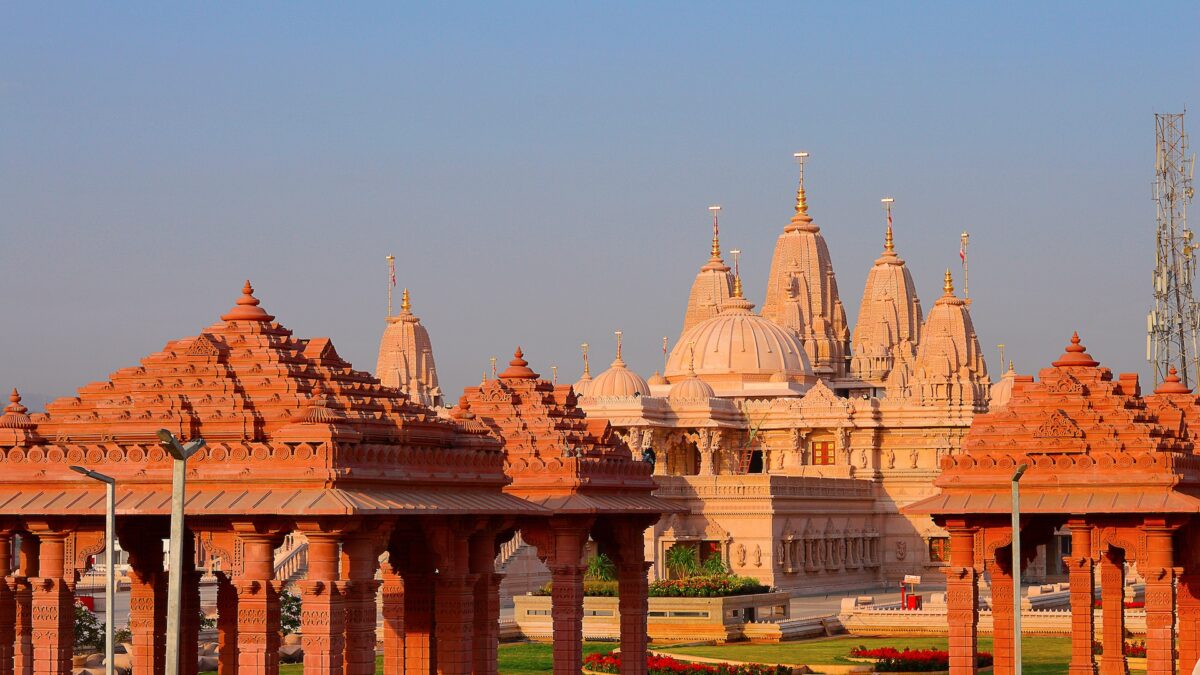 BAPS-Shri-Swaminarayan-Mandir-Pune-Indien