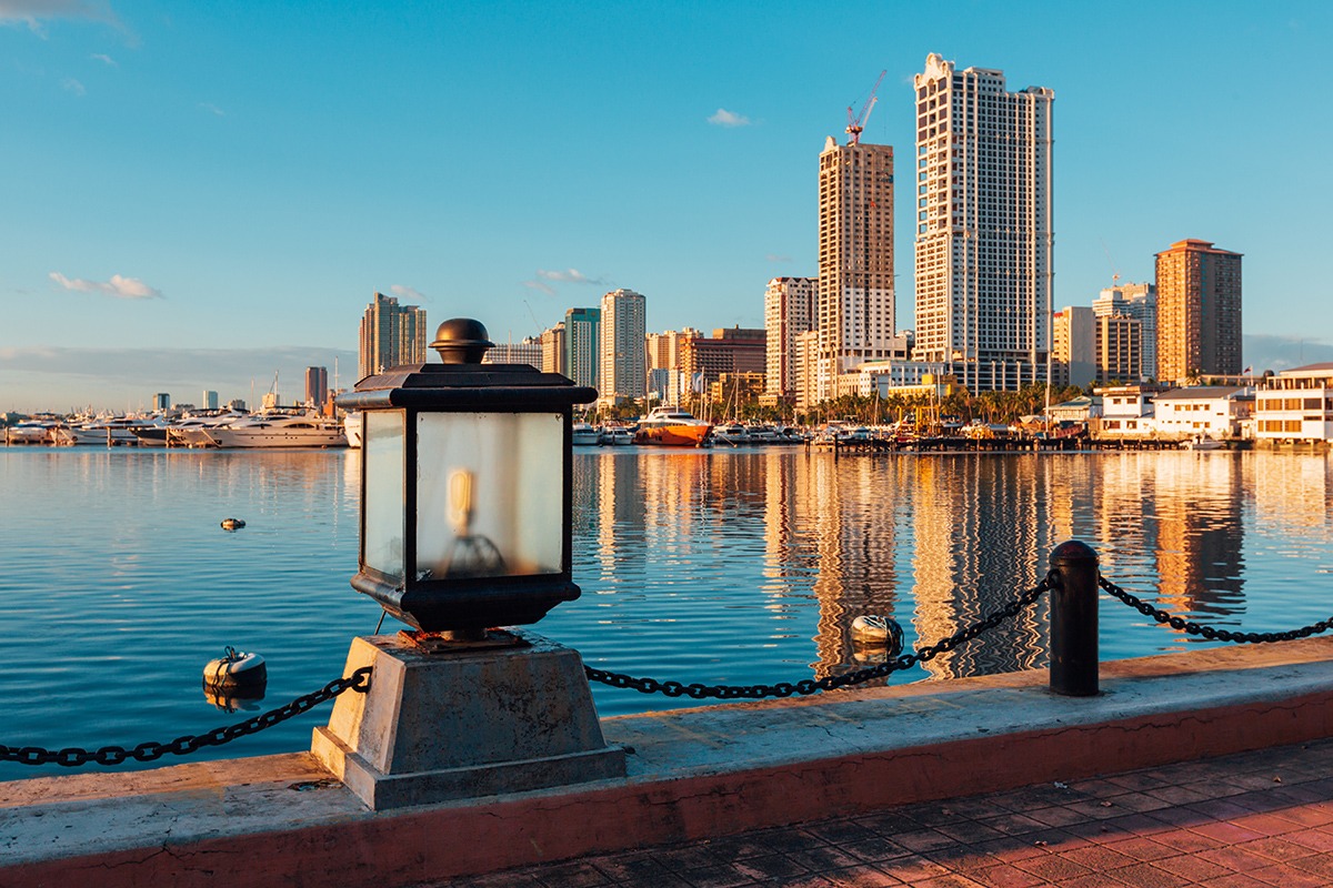 Historic Manila Rich Cultural Heritage Bay Baywalk