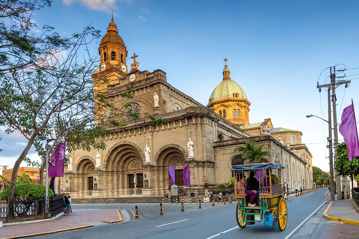 Katedral Katedral Minor Basilika Tak Bernoda Warisan Budaya Manila yang Bersejarah