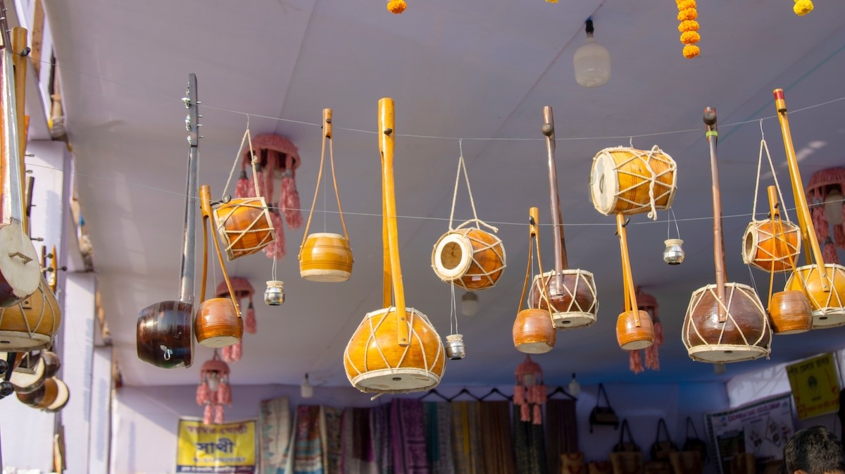 musical instrument hanging in shop, Kolkata