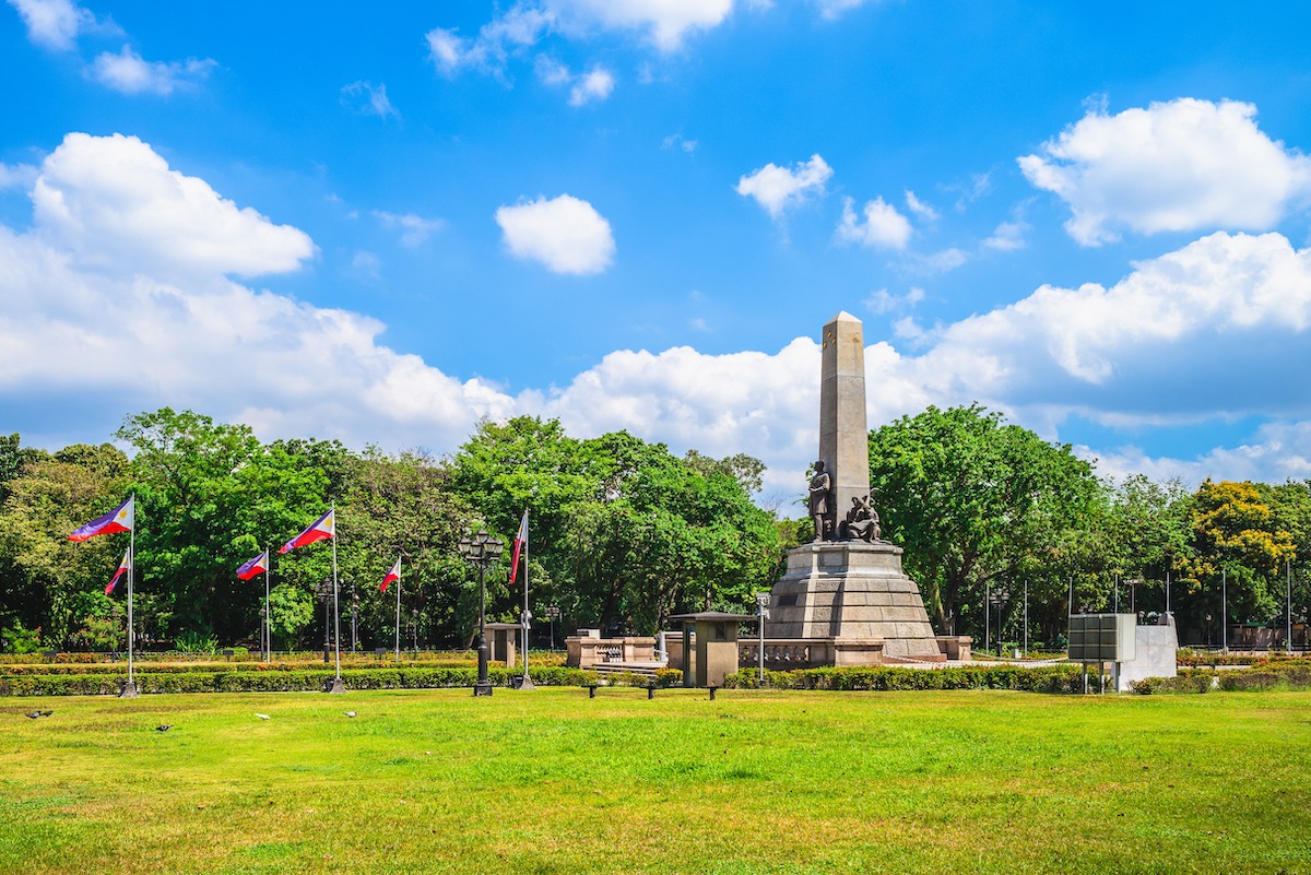  Rizal park (Luneta) and Rizal Monument in Manila, Philippines