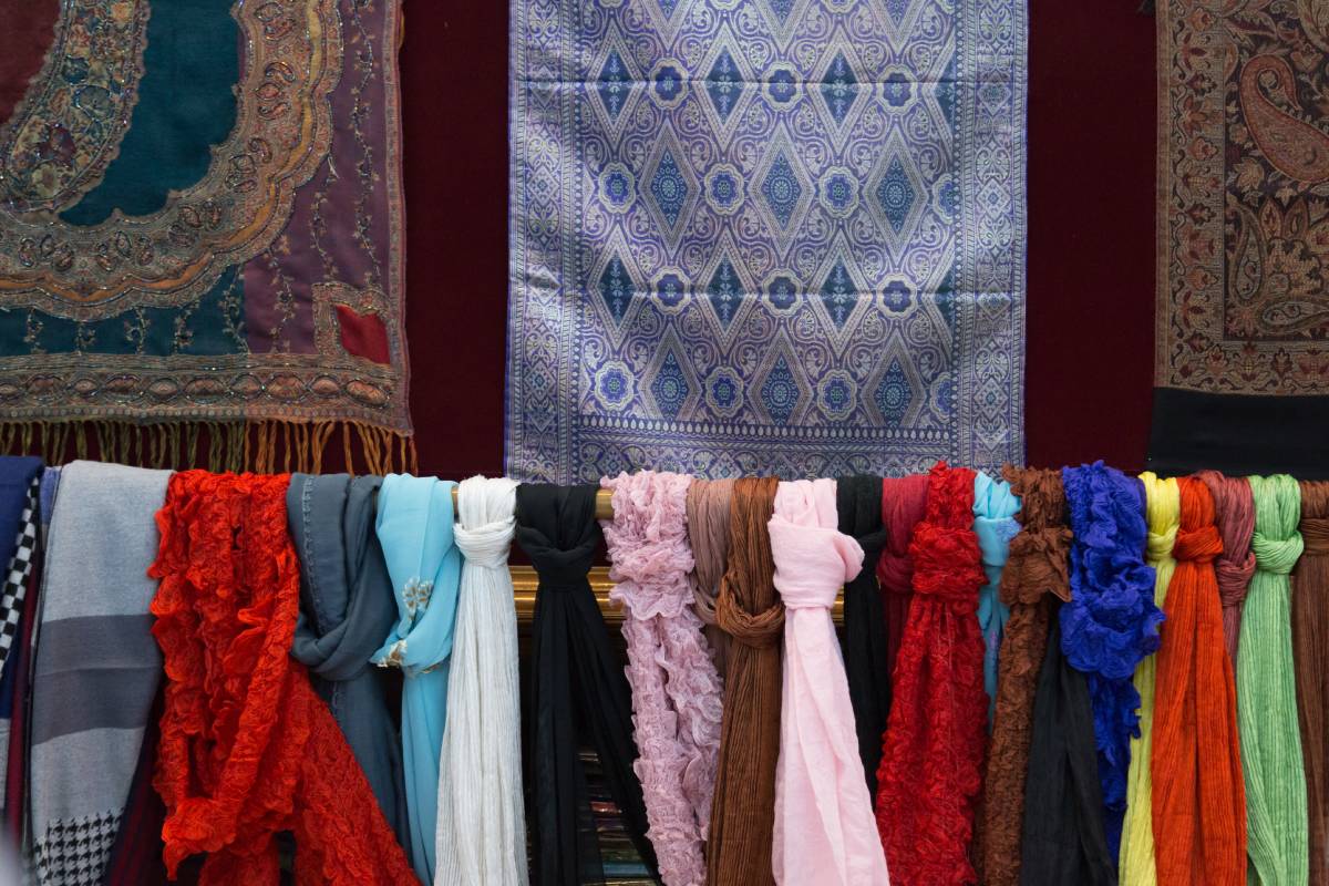 絲綢店，瓦拉納西，印度