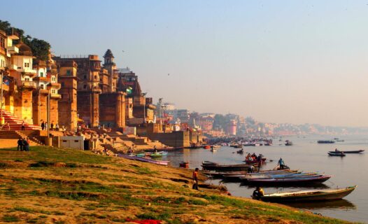 Silken Dreams in Varanasi: The Ultimate Shopping Experience image