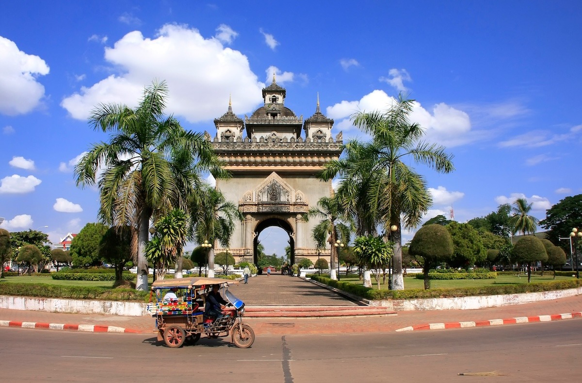 Gerbang Kemenangan Patuxai, Vientiane, Laos