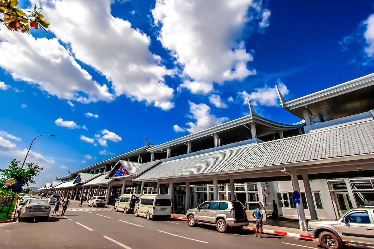 ビエンチャン - ワッタイ国際空港