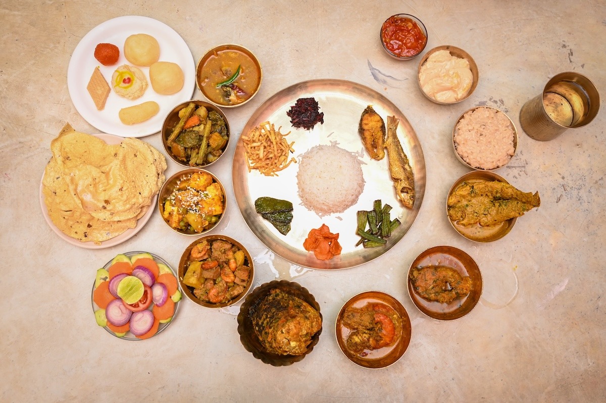 Bengalisches Essen Thali, Kolkata, Indien