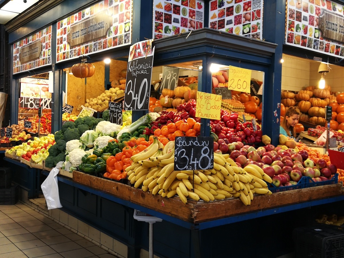 Hội trường Chợ Lớn, phố Vaci, Budapest, Hungary