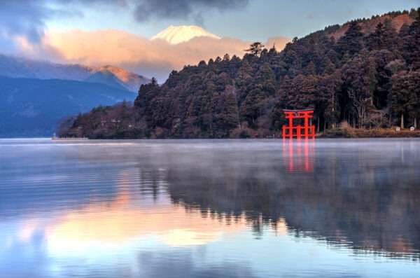 箱根 3 日游路线自然与温泉之旅