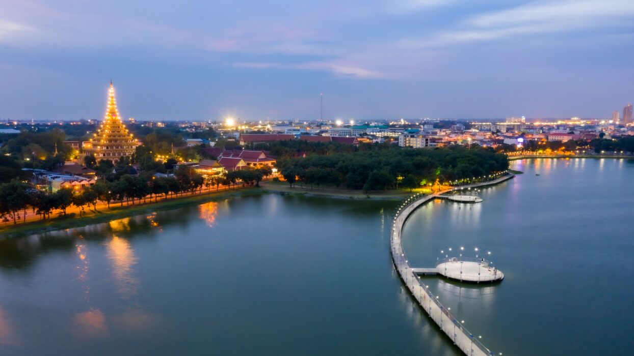 探索孔敬的顶级旅游景点:综合指南 background image