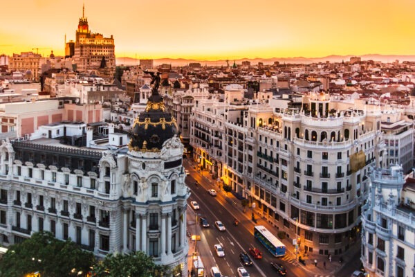 マドリード7日間の旅程：スペインの心を発見する