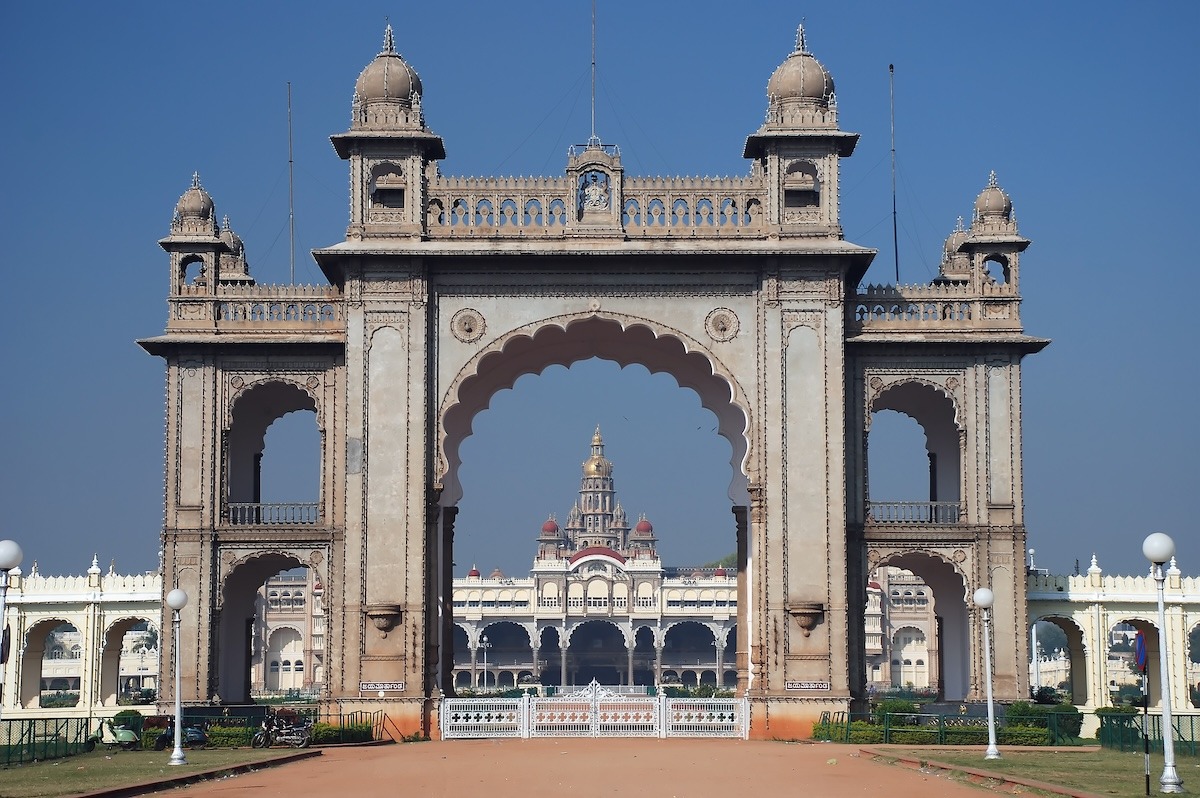 Main gate of Mysore Maharajahs Palace, Mysore, India Main gate of Mysore Maharajahs Palace, Mysore, India