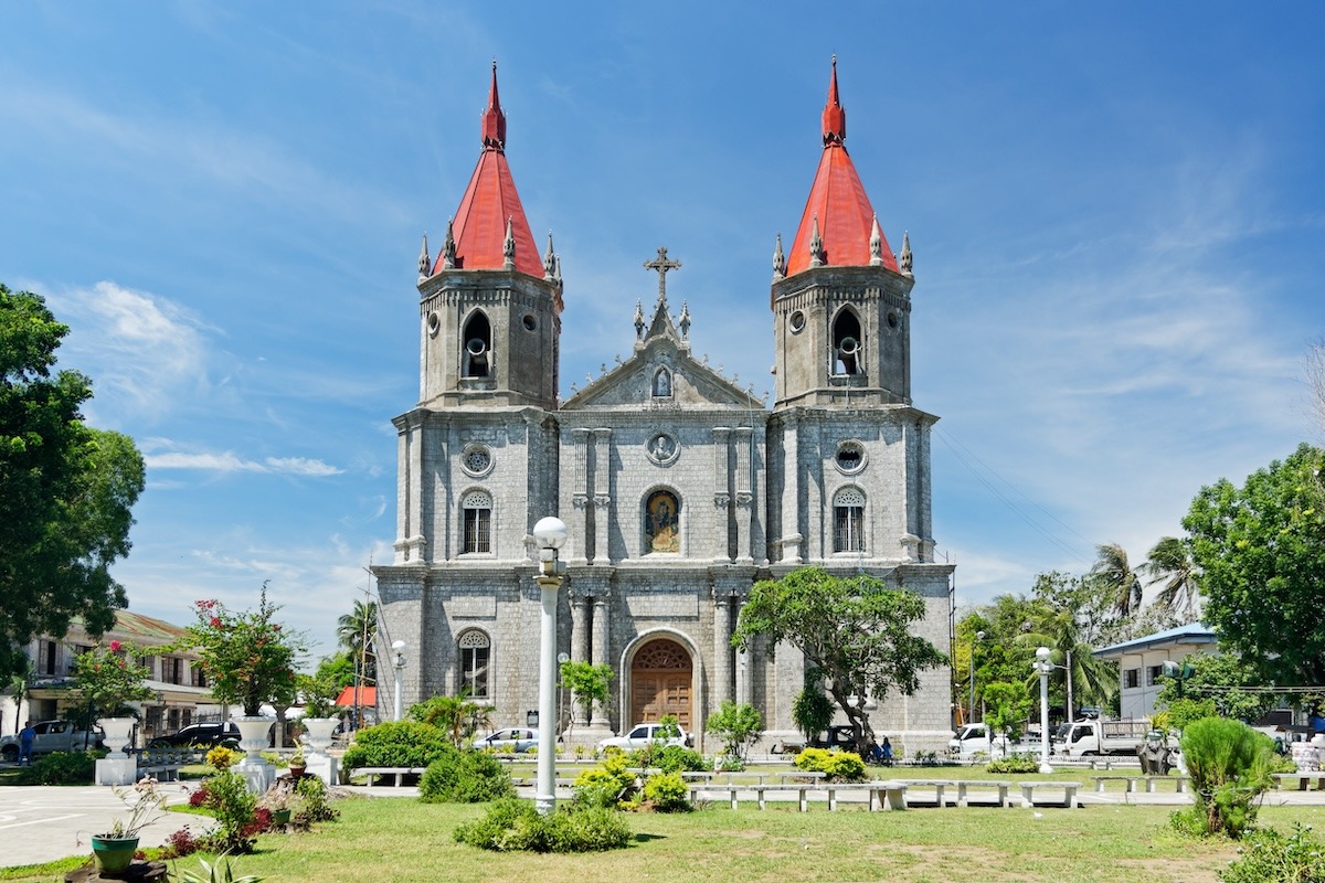كنيسة مولو (كنيسة أبرشية سانت آن)، إيلويلو، الفلبين