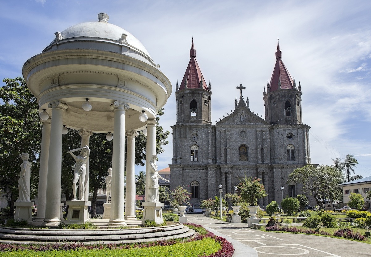 Molo Church (the Church of St. Anne Parish), Iloilo, Pilippines