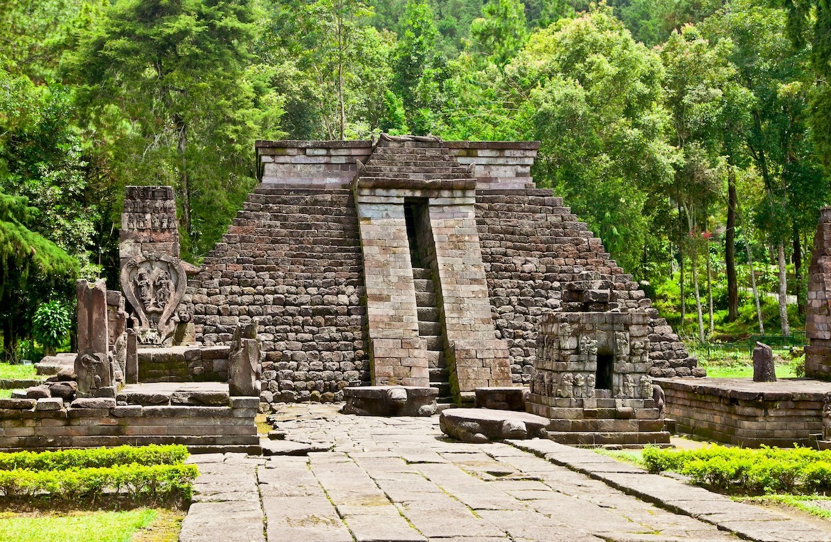 Temple de Sukuh, Indonésie