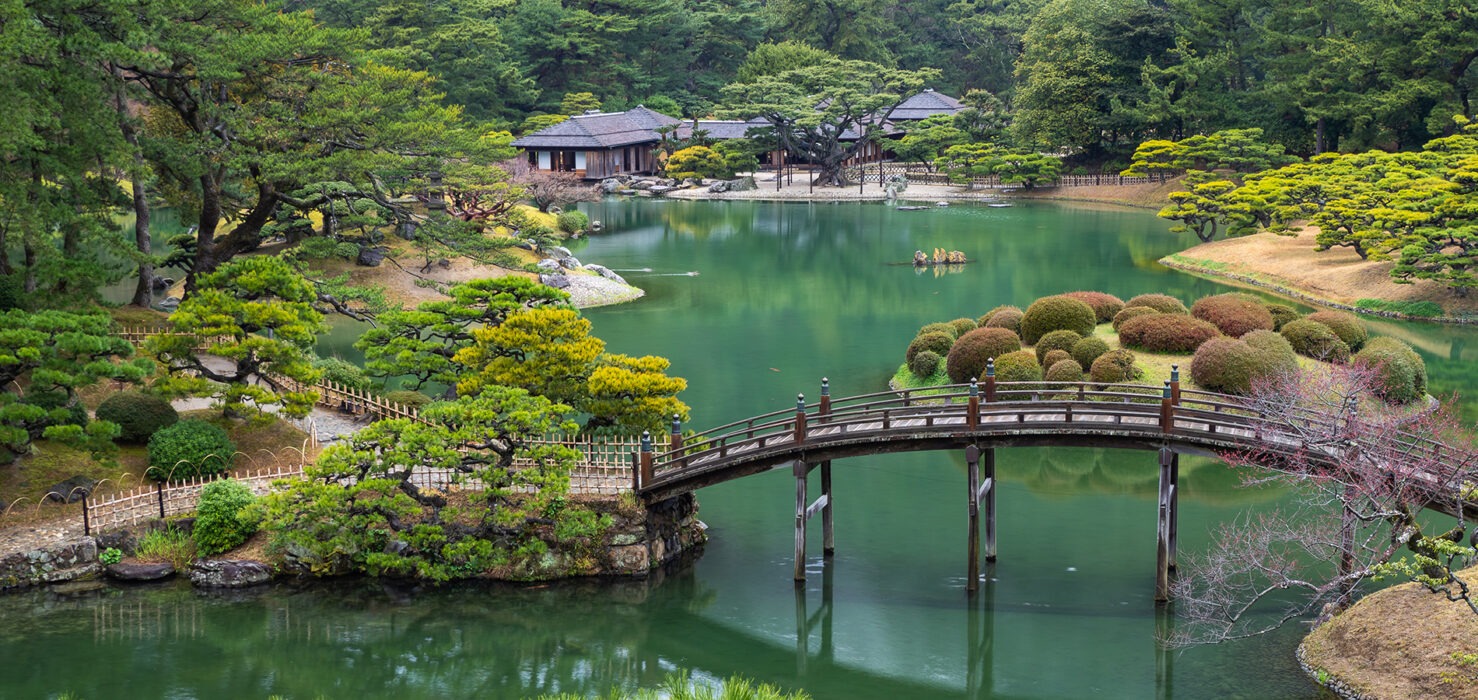 在高松为喜欢冒险的旅行者做的 10 件古怪的事情 background image